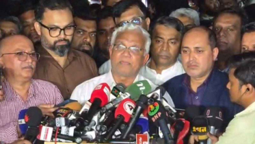 খালেদা জিয়ার স্বাস্থ্যগত অবস্থা স্থিতিশীল, চিকিৎসা গ্রহণ করছেন