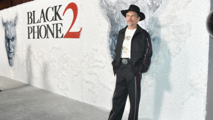 বক্স অফিসে ঝড় তুলল ‘ব্ল্যাক ফোন ২’ 