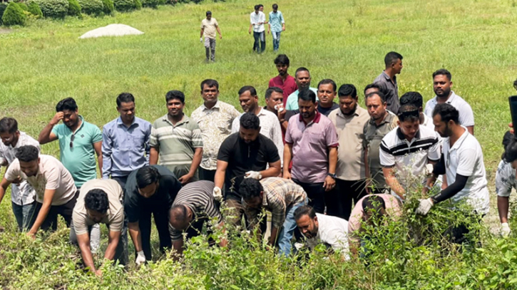 মতলব উত্তরে ডেঙ্গু প্রতিরোধে ছাত্রদলের পরিচ্ছন্নতা অভিযান